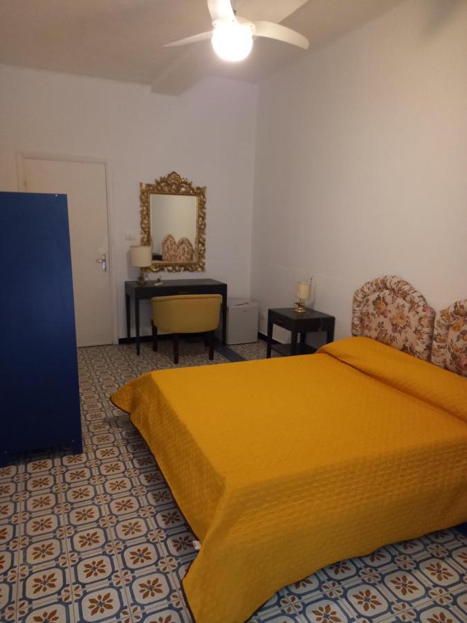 Curpi De Ma Hotel Bonassola Buitenkant foto