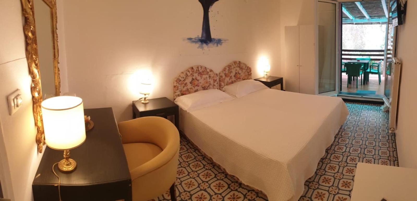 Curpi De Ma Hotel Bonassola Buitenkant foto